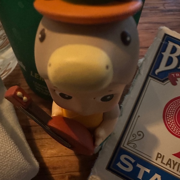 Meet your Posher, Alexandra - Picture 1 of 1